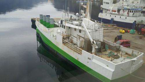 Fishing vessel transformed into a wave power plant