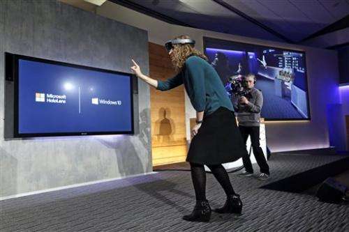 Hands-on with Microsoft's hologram device