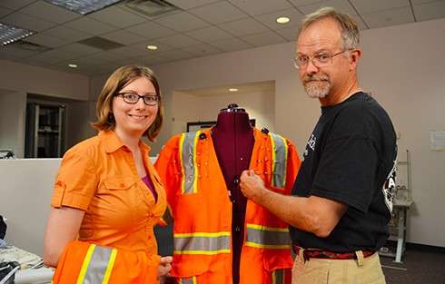 High-tech vest would protect workers, rescue personnel from highway hazards