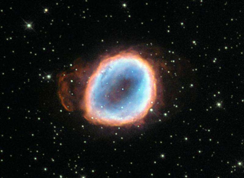 Hubble sees a dying star's final moments