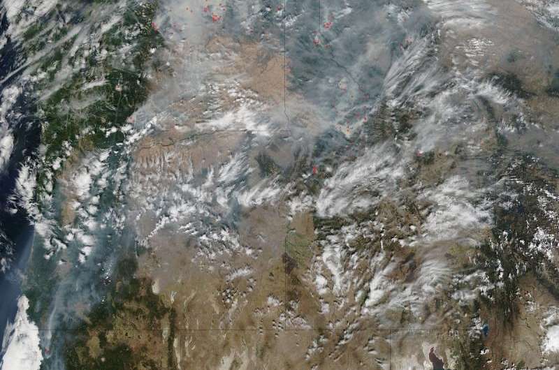 Image: NASA'S Terra satellite focuses on western wildfires