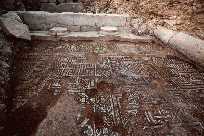 Invaluable ancient Syrian mosaic discovered