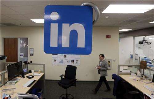 LinkedIn's 4Q tops analyst views, stock surges to new high
