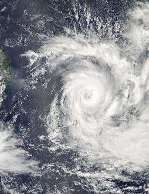 NASA eyes Tropical Cyclone Bansi's eyewall replacement