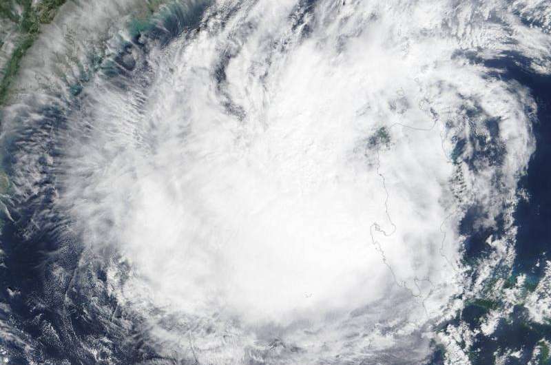 NASA sees Koppu moving across the Philippines