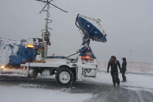New England's snowstorm 'bomb' from inside a Doppler-on-Wheels