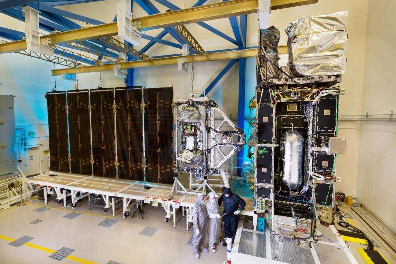 NOAA's GOES-R satellite begins environmental testing