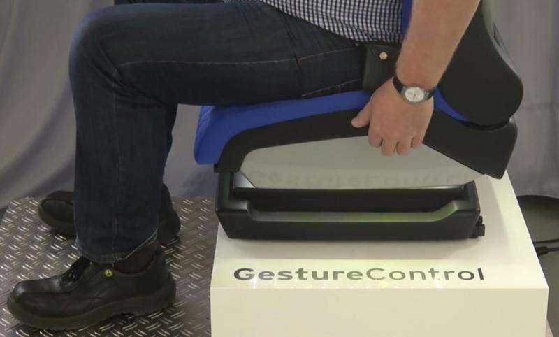 Smart driver seat that responds to gestures
