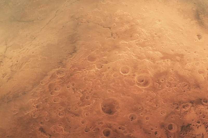 Sweeping over the south pole of Mars