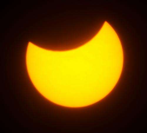 Take part in the world's biggest eclipse weather experiment