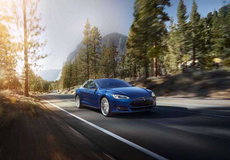 Tesla Model S 70D introduced at starting price of $75k