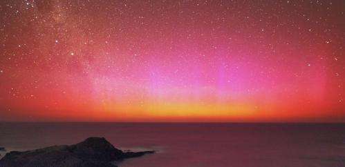 The southern lights in Indigenous oral traditions