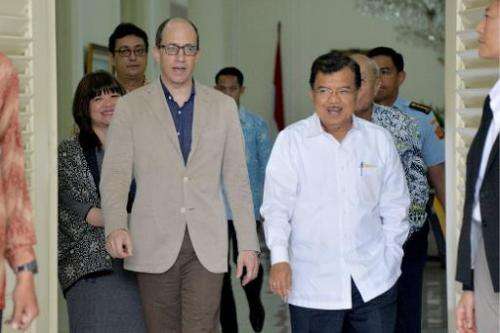 Twitter chief executive Dick Costolo (left) and Indonesia's Vice President Jusuf Kalla held talks in Jakarta, on March 26, 2015