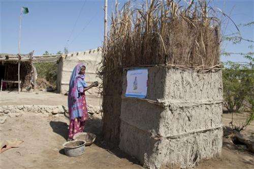UNICEF warns lack of toilets in Pakistan tied to stunting