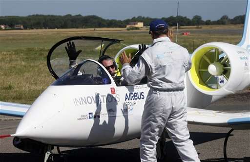 Upstart vs Airbus: First electric planes cross English Channel (Update 2)