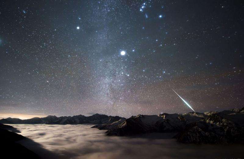 Viewing guide to the 2015 Geminid meteor shower