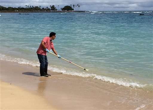 Waikiki water tested for bacteria after sewage spill