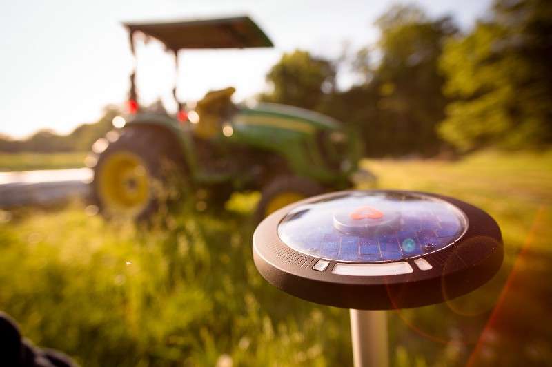 Arable announces Pulsepod—an inexpensive field sensor that watches plants grow