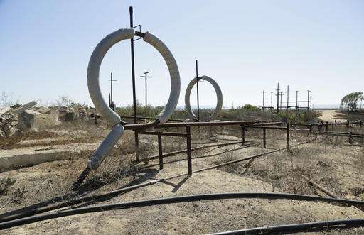 Debate peaks over vast coastal Southern California oil land