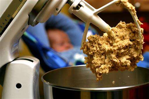 FDA warns against eating raw dough amid E. coli fears