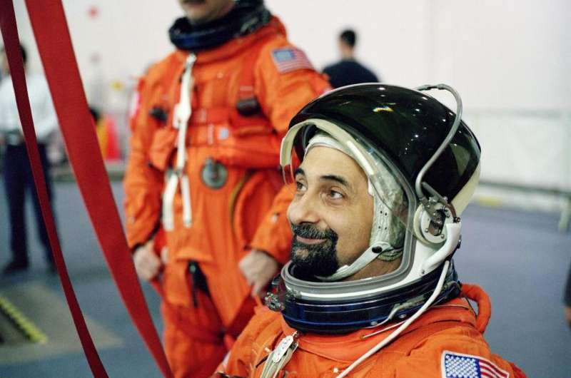 Image: Astronaut Umberto Guidoni in training
