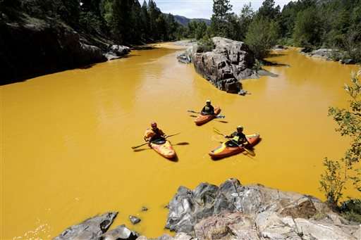 New Mexico is 1st to issue plans to sue EPA over mine spill