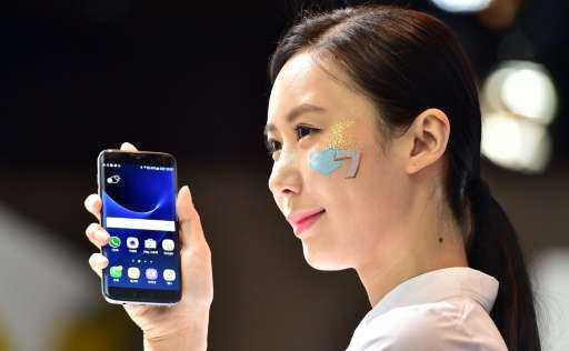 Samsung Electronics' Galaxy S7 Edge was domestically launch in Seoul on March 10, 2016