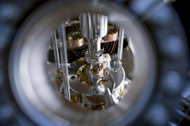 Scientists visualise quantum behaviour of hot electrons for first time