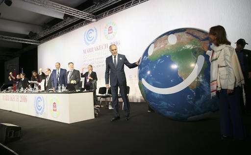 UN climate chief: No doubt world will shift to low emissions