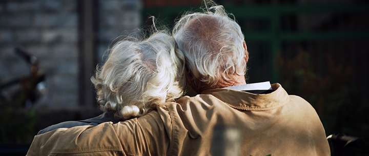 Research shows marriage could improve heart attack survival