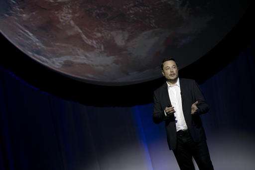 SpaceX's Elon Musk elaborates on plan to colonize Mars