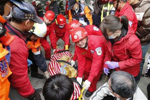 Over 100 missing, 14 dead as strong quake rattles Taiwan