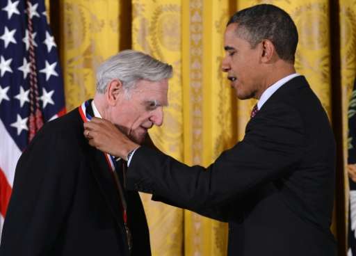 US President Barack Obama awards John Goodenough, inventor of the rechargeable lithium ion battery, with the National Medal of S