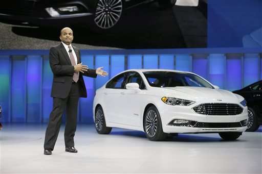 Auto Show: Some see sales slowdown; fuel economy quandary