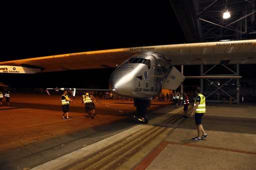 Crew prepares to fly solar plane from Hawaii to California