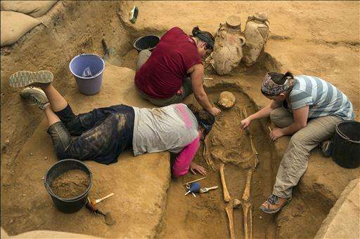 Israel find may help solve mystery of biblical Philistines