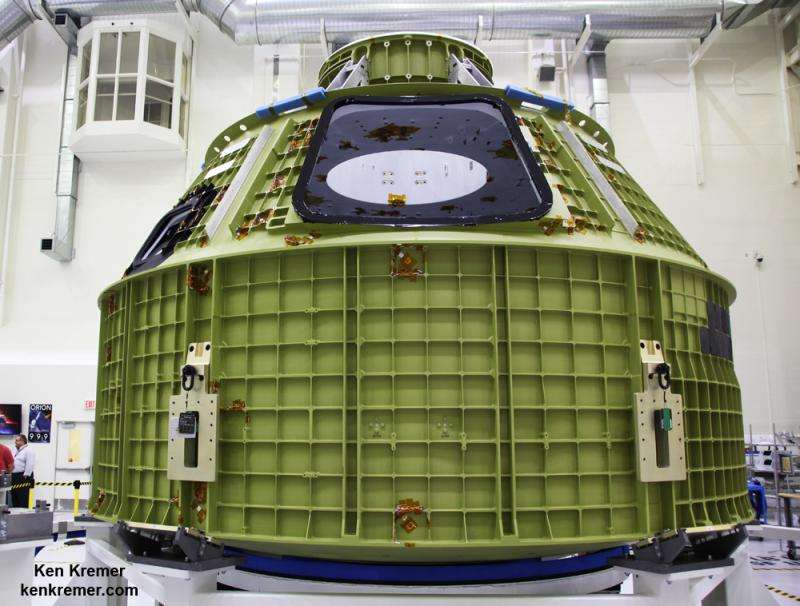 NASA’S Orion EM-1 crew module passes critical pressure tests