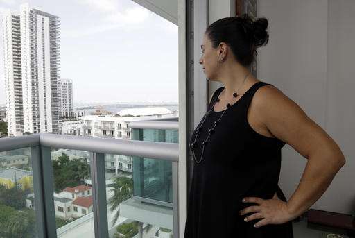 Pregnant women are fearful living in Miami's Zika hot zone