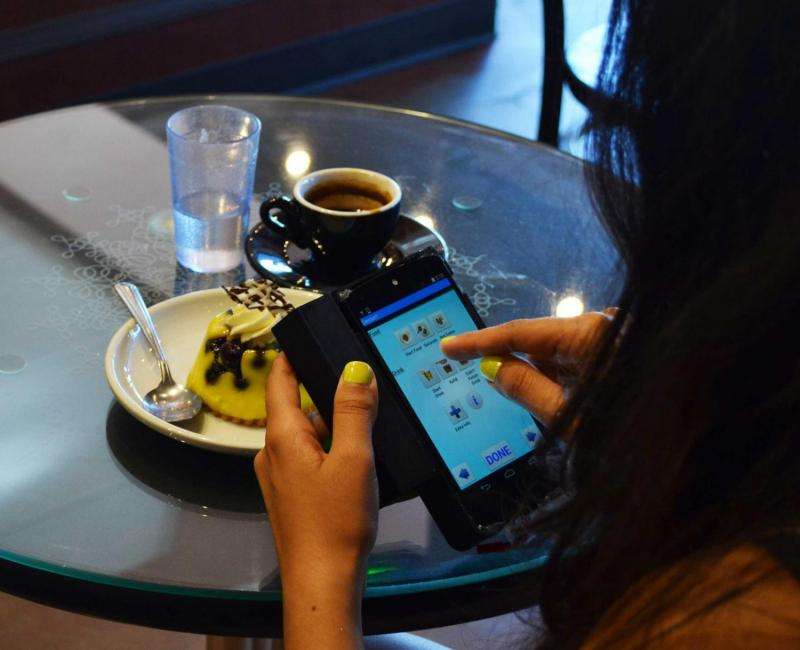 This smartphone technology 3-D maps your meal and counts its calories