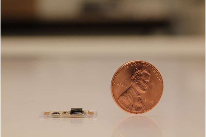 Tiny electronic device can monitor heart, recognize speech