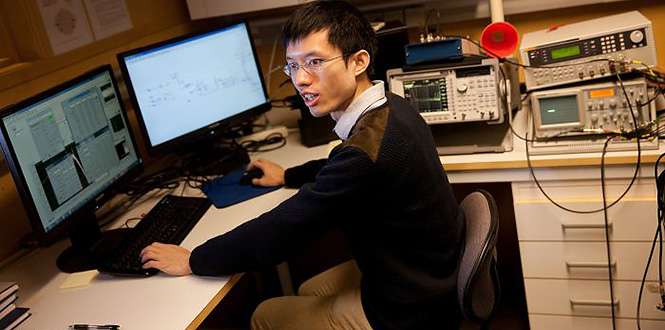 Using new technology to map signals in the brain
