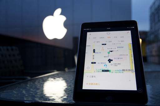 Why Apple plunked $1 billion into Chinese ride-hailing