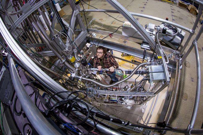 Researchers prepare to build an ultrasensitive ‘eye’ for elusive form of matter