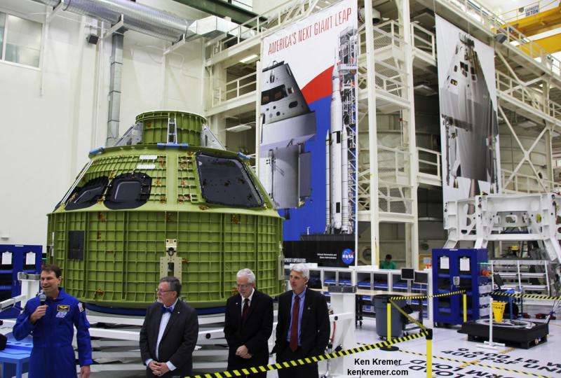 NASA unveils Orion pressure vessel
