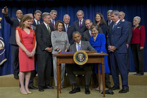 Obama signs major overhaul of toxic chemicals rules into law
