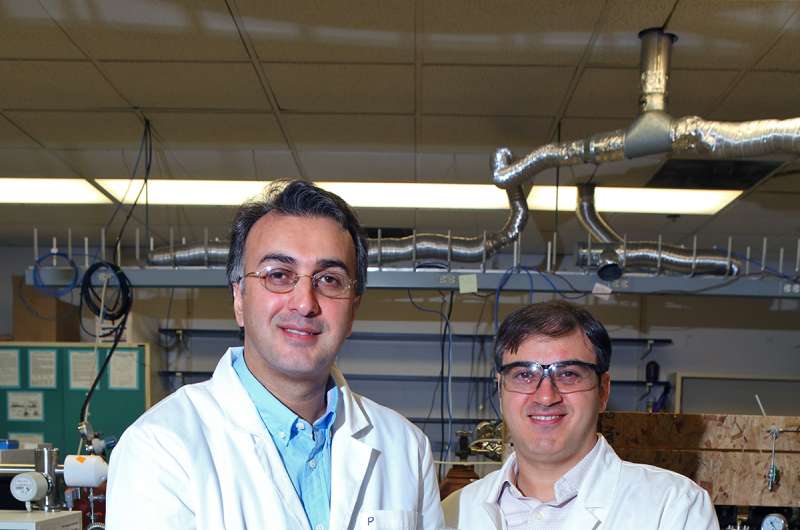 Breakthrough solar cell captures CO2 and sunlight, produces burnable fuel