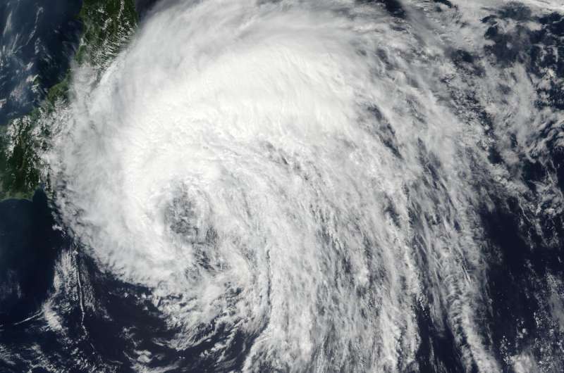 NASA sees Tropical Storm Omais weakening near Japan