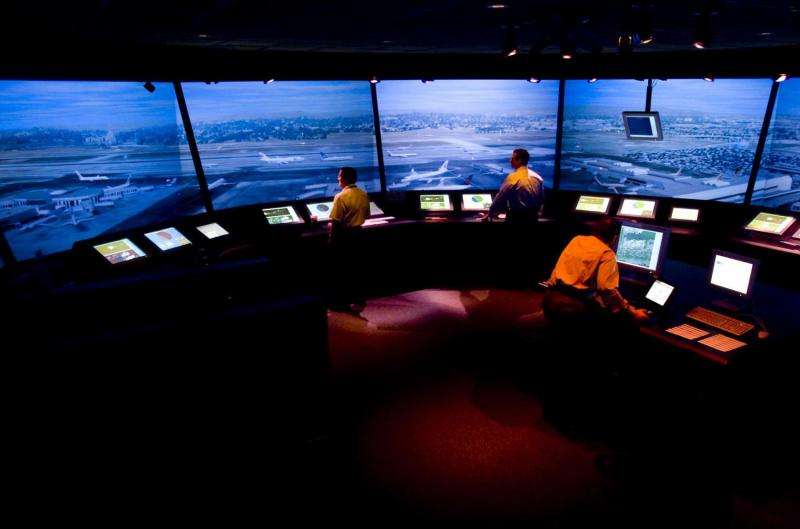 360-degree airport simulator tests the future of air traffic control