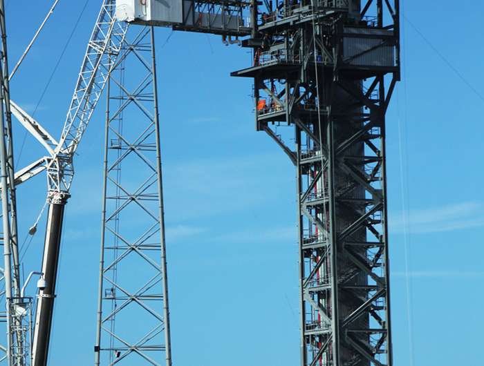 Boeing Starliner crew access arm’s ‘awesome’ launch pad installation