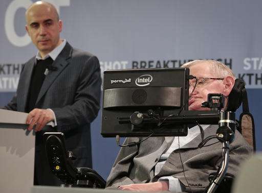 Stephen Hawking joins futuristic bid to explore outer space (Update)